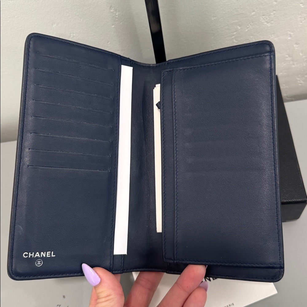 Chanel Boy Quilted Leather Wallet - Picture 4 of 8